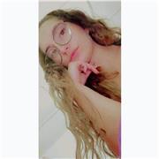 Niñera para cuidar y ayudar a los niños con sus tareas tanto de casa como de trabajos escolares